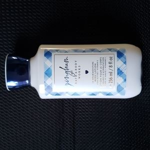 ❣3/25❣ Bath & Body Works GINGHAM Body Lotion